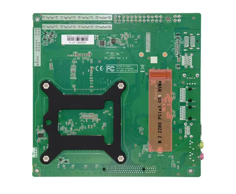 Topton N21 11-Bay ITX NAS Moth - đánh giá và giá Amd Cpu Ryzen 7
